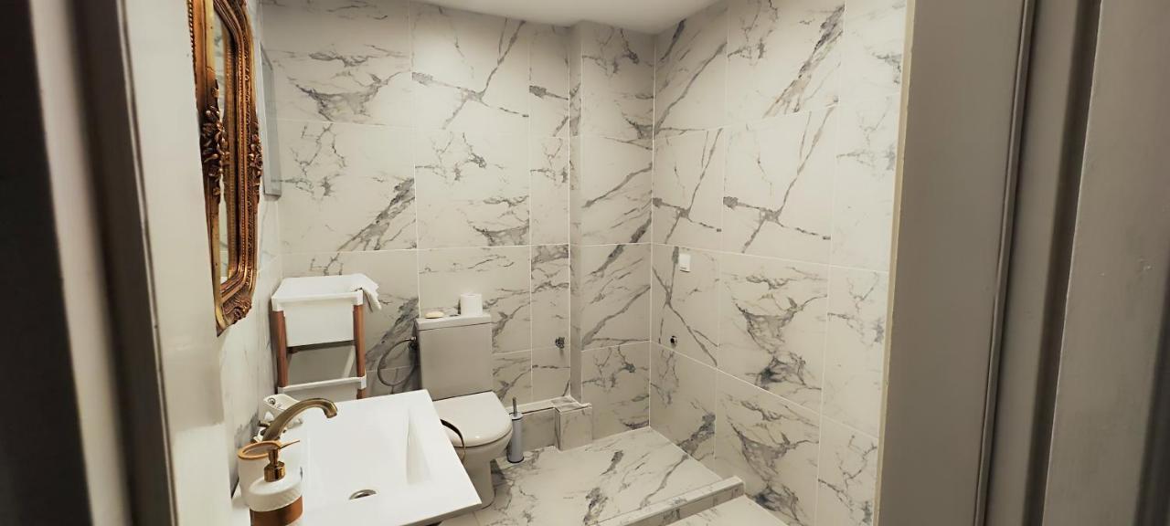 Apartmán Aurea Residenza Mitropoleos Soluň Exteriér fotografie
